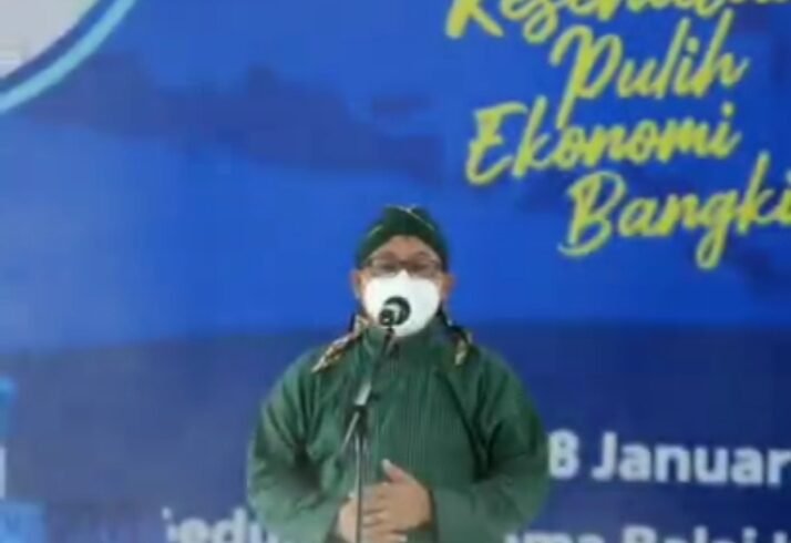 Walikota Malang H. Sutiaji berikan sambutan dalam vaksinasi perdana (Foto: Dokumentasi Humas Kota Malang)