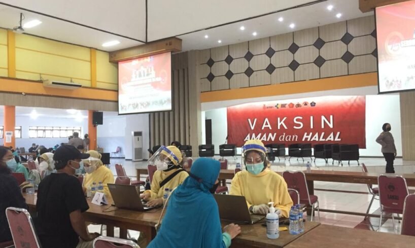 vaksinasi massal kota malang