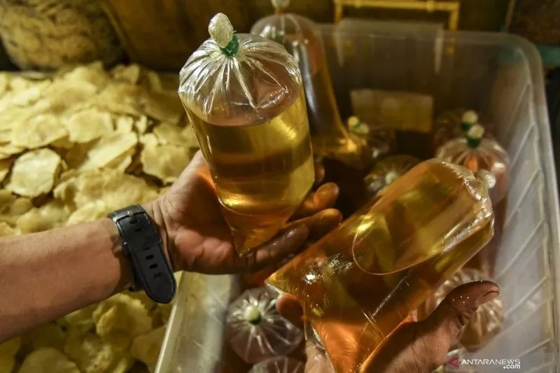 Pemkot Malang Terima Ribu Liter Minyak Goreng Curah Dari Kemendag Ri