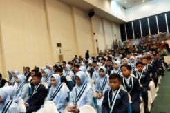 peserta wisuda min 2 kota malang
